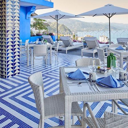 Hotel Luxury Patio Azul (Adults Only) Puerto Vallarta Esterno foto The rooftop bar at the hotel