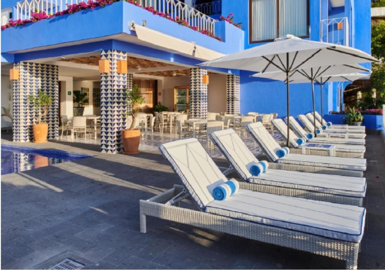 Hotel Luxury Patio Azul (Adults Only) Puerto Vallarta Esterno foto The pool at the Bel Air Hotel