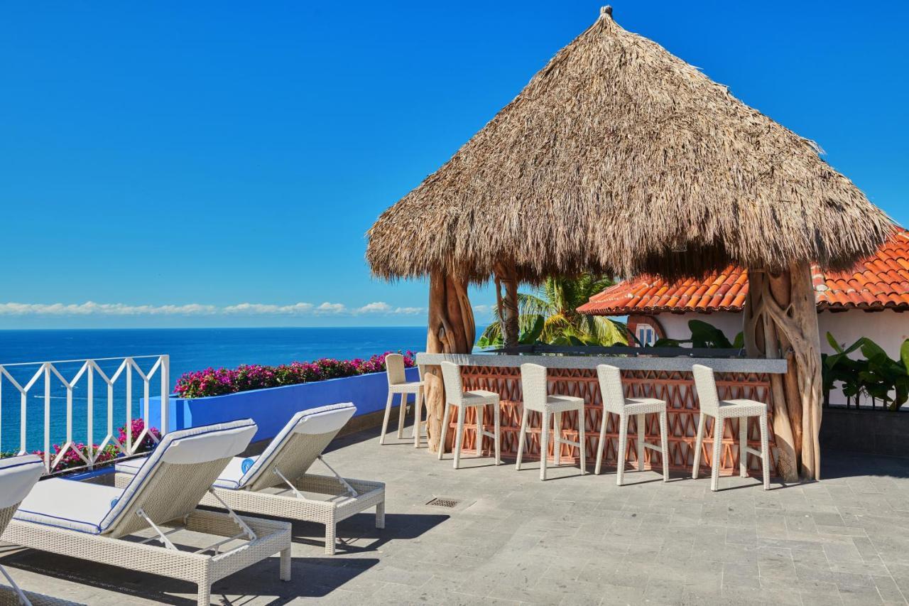 Hotel Luxury Patio Azul (Adults Only) Puerto Vallarta Esterno foto Rooftop bar at the Hotel El Ganchán