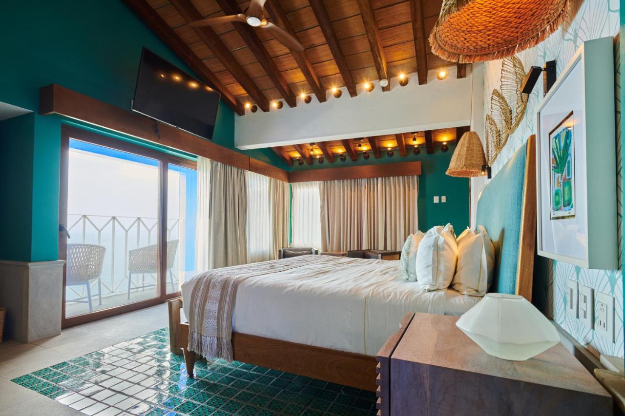 Hotel Luxury Patio Azul (Adults Only) Puerto Vallarta Esterno foto Suite at the Hotel Habitas