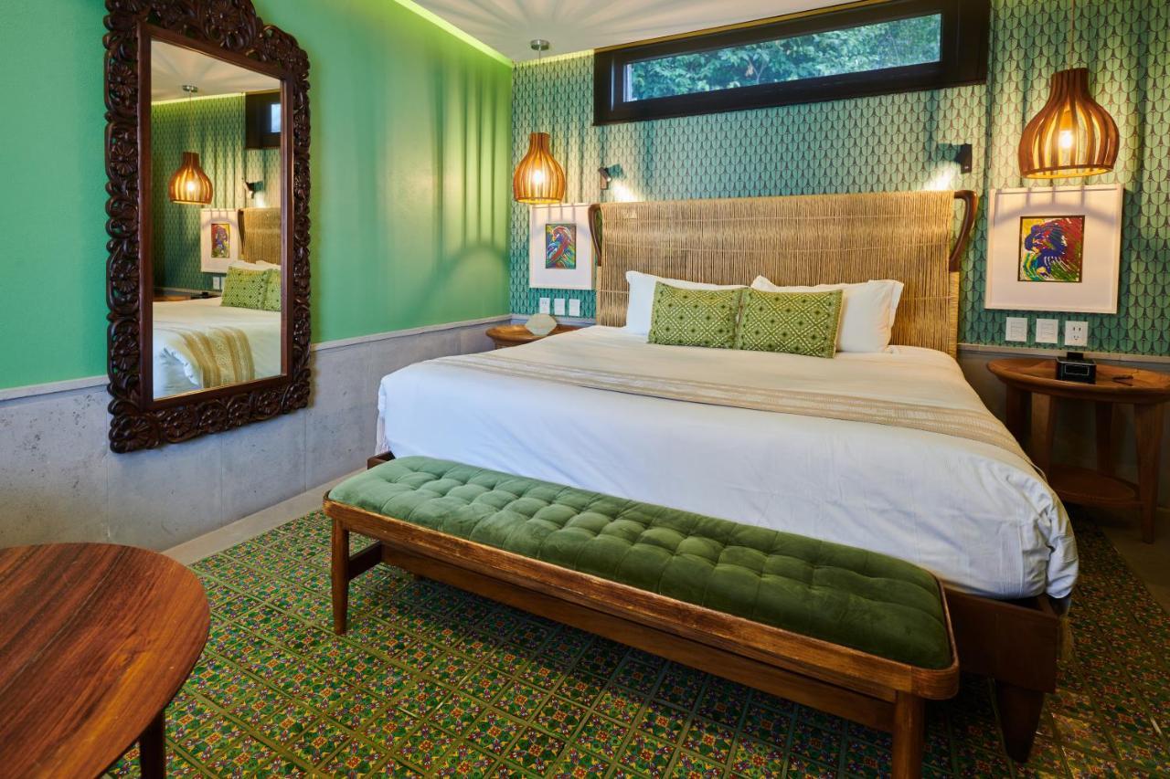 Hotel Luxury Patio Azul (Adults Only) Puerto Vallarta Esterno foto A bedroom at the hotel