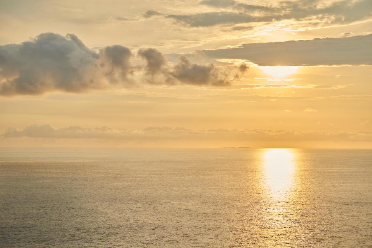 Hotel Luxury Patio Azul (Adults Only) Puerto Vallarta Esterno foto Sunset over the Atlantic Ocean