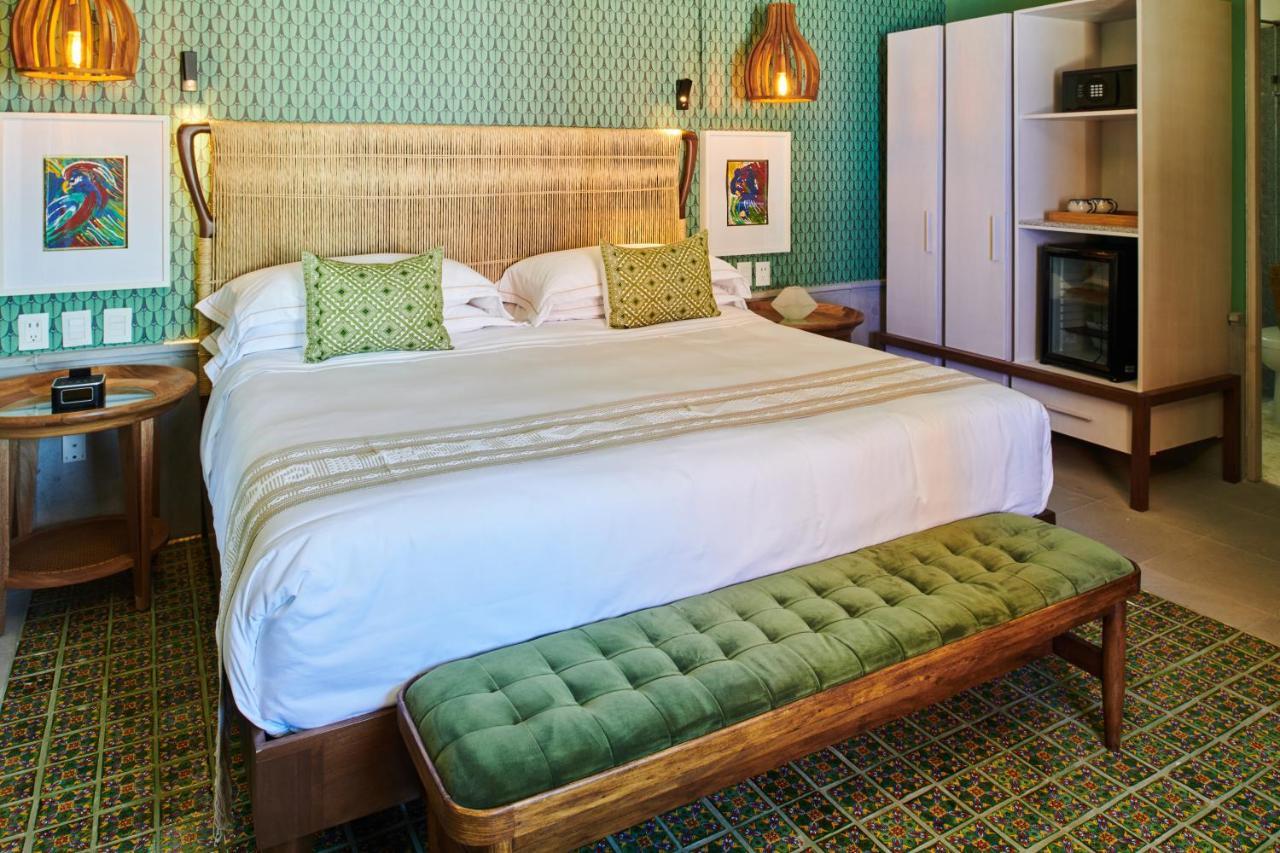 Hotel Luxury Patio Azul (Adults Only) Puerto Vallarta Esterno foto A bedroom at the Hotel Habita