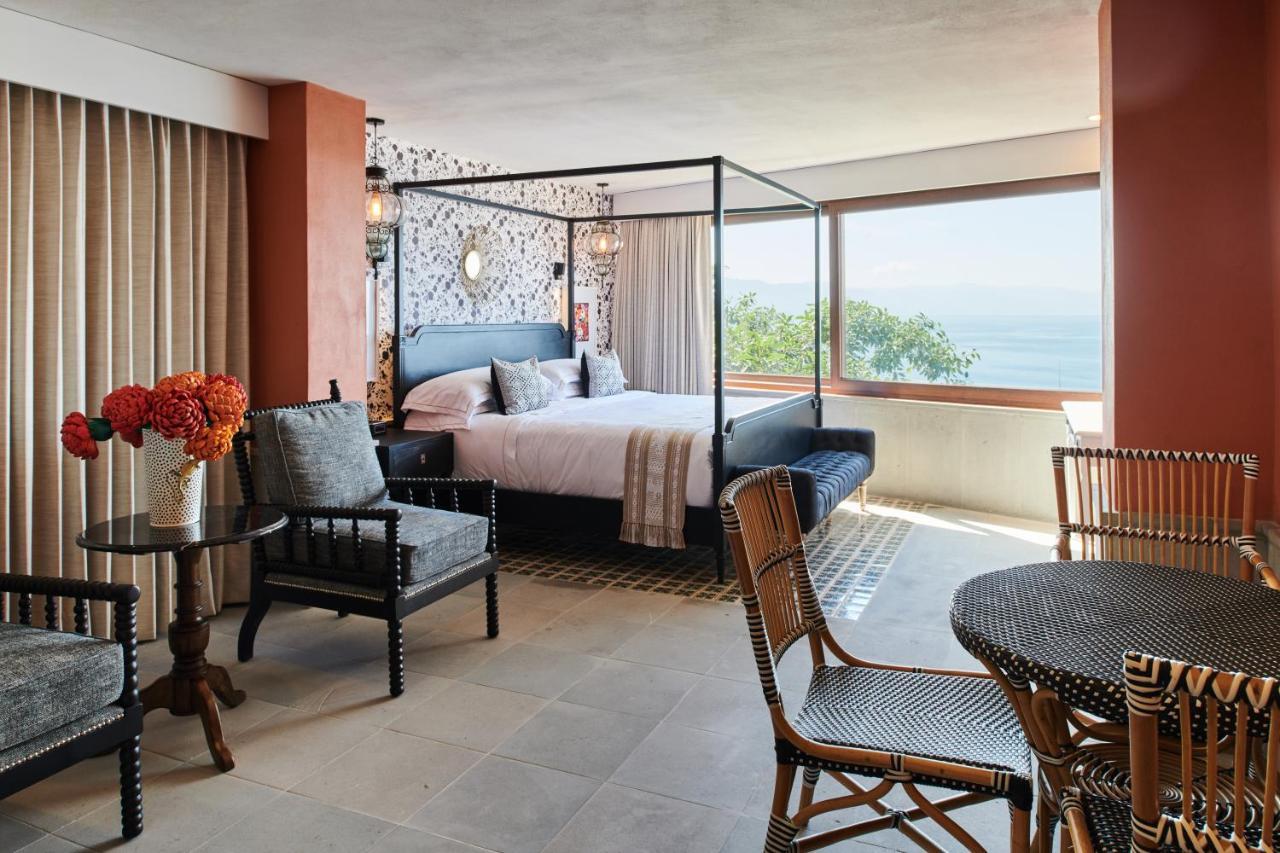 Hotel Luxury Patio Azul (Adults Only) Puerto Vallarta Esterno foto A suite at the Cape Grace
